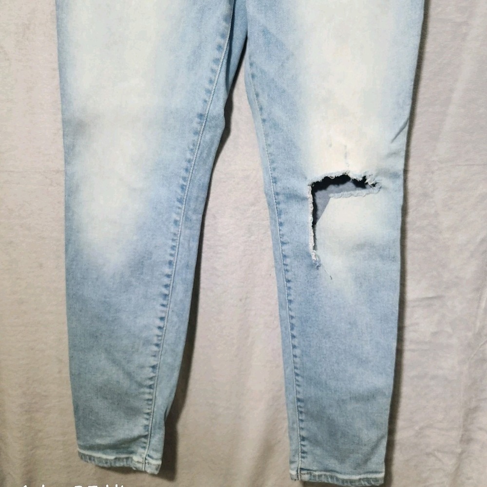 Lucky Brand Mid Rise Ava Skinny Jeans Light Wash Distressed Ankle 8/29 7WD11509 - Picture 6 of 11
